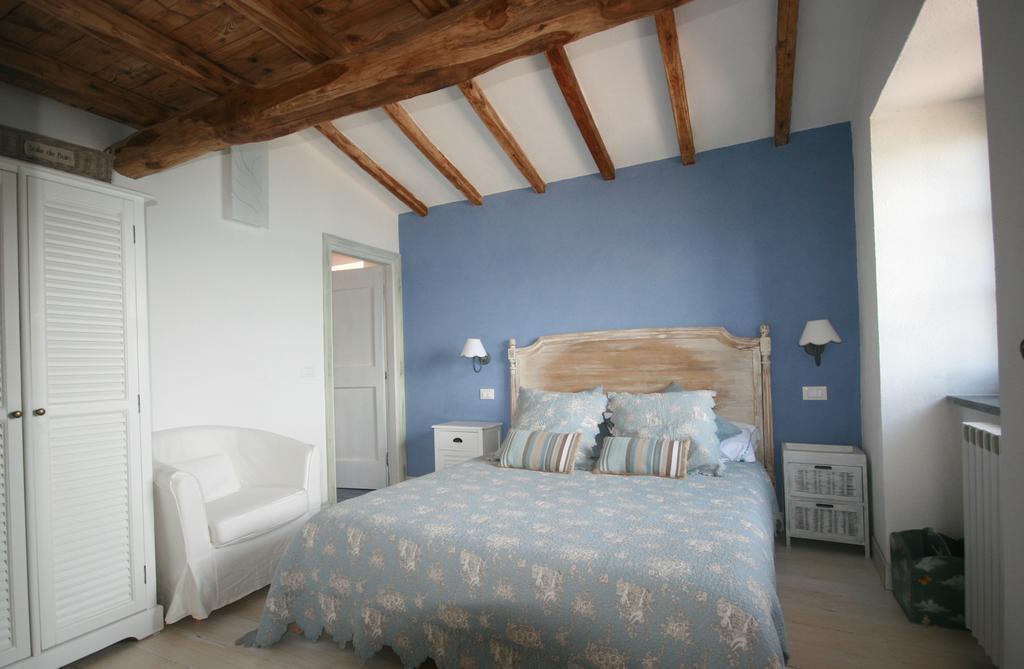 La Villa Di Augusto Anguillara Sabazia Habitación foto